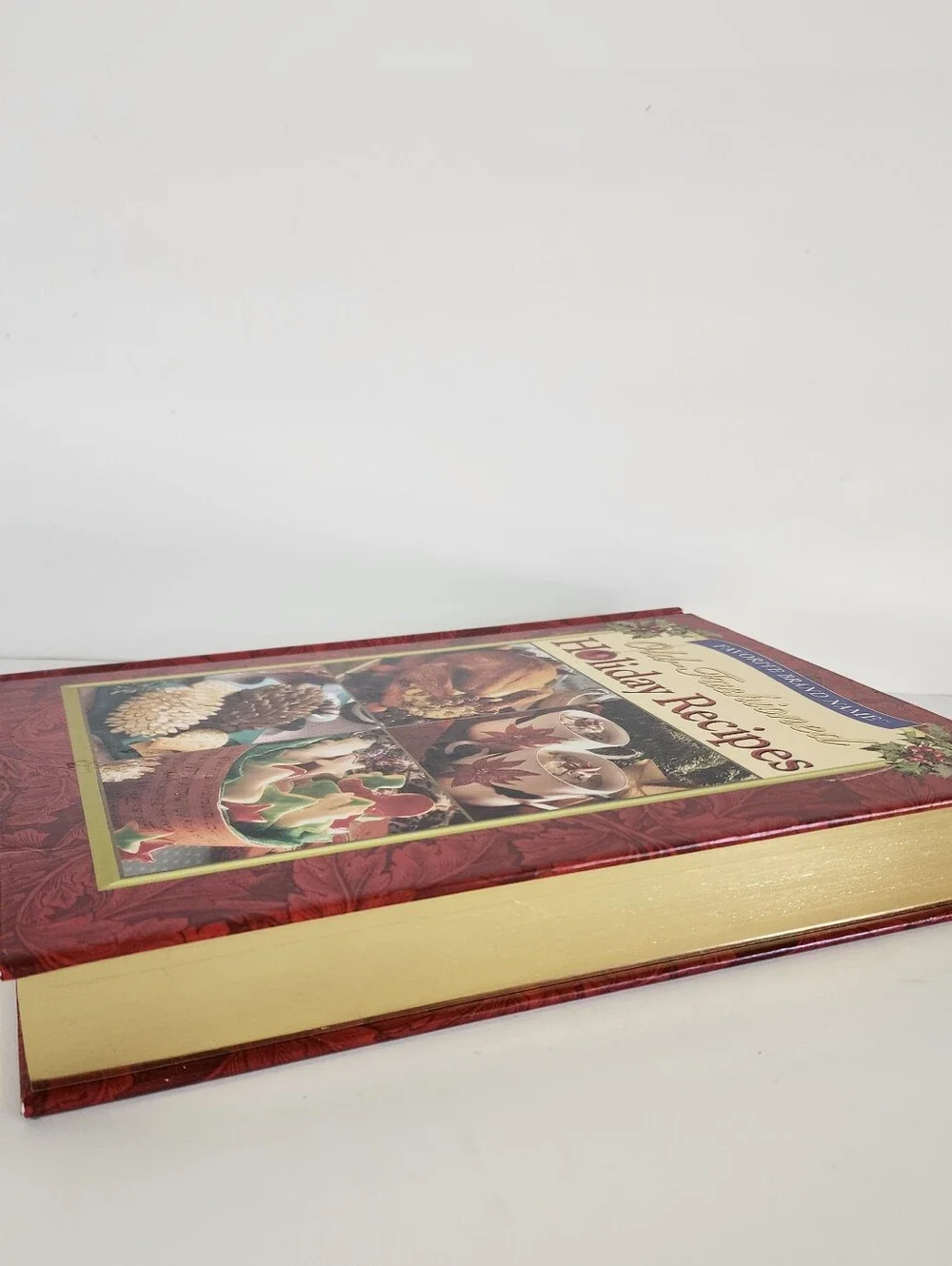 Old Fashioned Holiday Recipes Hardcover Cookbbok